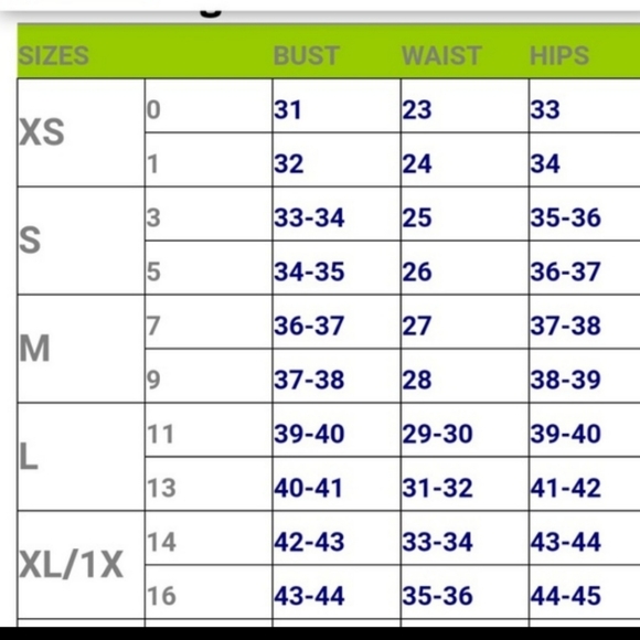 Stunning Chic & Sexy Faux Wrap Dress - Picture 7 of 7